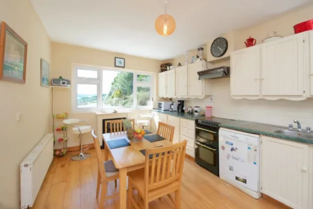 Photo of Lahern, Dunderrow, Kinsale, Co. Cork, P17NN52