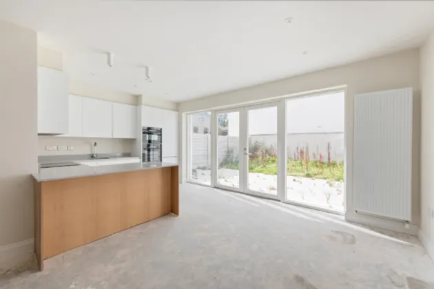 Photo of 4 Woodward Copse, Glencairn Gate, Leopardstown, Dublin 18, D18 H2PP