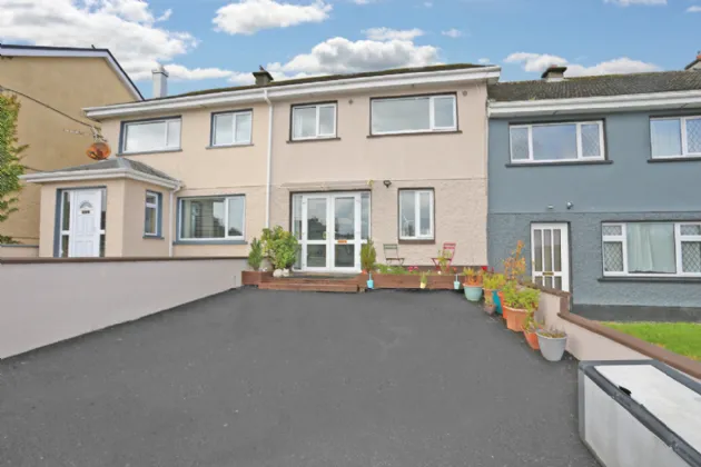 Photo of 123 Finian Park, Shannon, Co. Clare, V14TN83