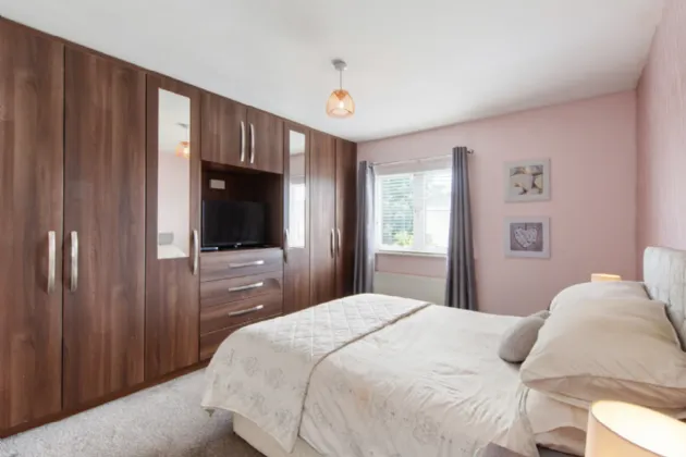 Photo of 15 Johnsbridge Grove, Lucan, Co. Dublin, K78 XP59