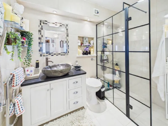 Photo of 1 Nenagh Manor Retirement Apartments, Yewston, Nenagh, Co. Tipperary, E45 F650