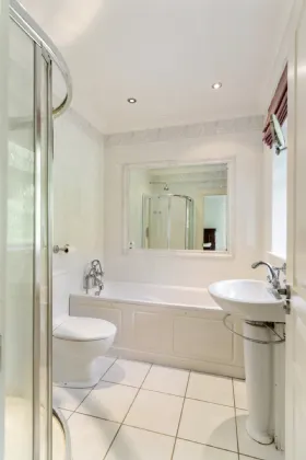 Photo of 7 Ardilea Wood, Clonskeagh, Dublin 14, D14 AE04