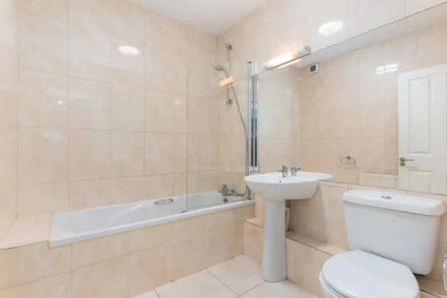 Photo of 13 Ballsbridge Gardens, Ballsbridge, Dublin 4, D04 CF79