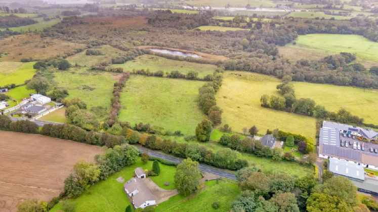 Photo of Land at Tuamgraney, Folio CE5797, Tuamgraney, Scarriff, Co Clare