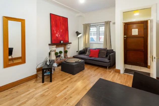 Photo of 215 Bachelors Walk, Dublin 1, D01 W251