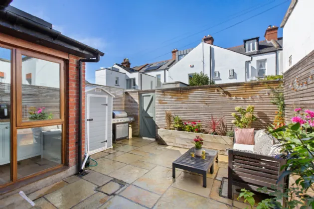 Photo of 30 Victoria Avenue, Donnybrook, Dublin 4, D04 X4K0