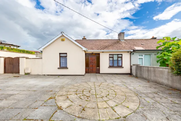 Photo of 1 Father Mathew Terrace, Clonmel, Co. Tipperary, E91 FD76