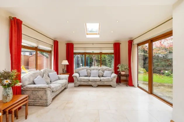 Photo of 10 Woodside, Mount Prospect, Clontarf, Dublin 3, D03 WV40