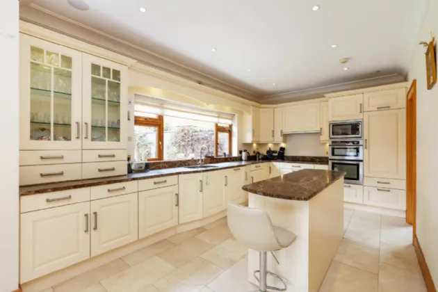 Photo of 10 Woodside, Mount Prospect, Clontarf, Dublin 3, D03 WV40