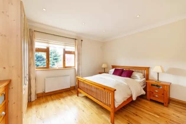 Photo of 10 Woodside, Mount Prospect, Clontarf, Dublin 3, D03 WV40