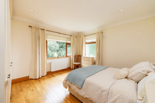 Photo of 10 Woodside, Mount Prospect, Clontarf, Dublin 3, D03 WV40