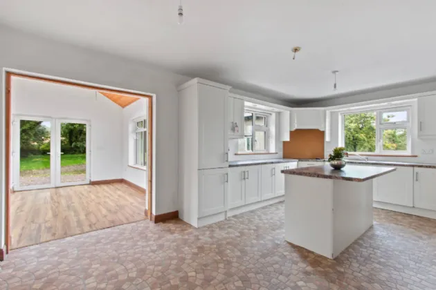 Photo of Keelnacronagh East, Enniskeane, Co Cork, P47D277