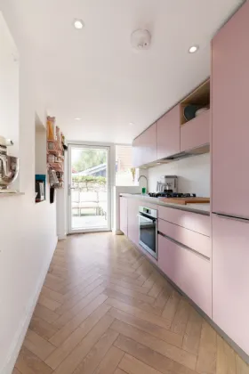 Photo of 8 Tritonville Avenue, Sandymount, Dublin 4, D04 H597