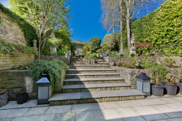 Photo of 2 Harcourt Terrace, Dublin 2, D02 E722