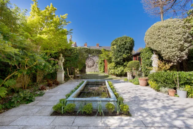 Photo of 2 Harcourt Terrace, Dublin 2, D02 E722