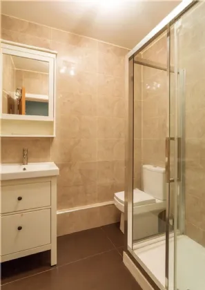 Photo of 18 Rathmines Wood, Ardee Road, Rathmines, Dublin 6, D06 RX25