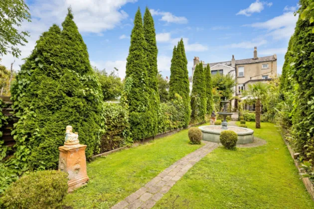 Photo of 100 Strand Road, Sandymount, Dublin 4, D04 VY52