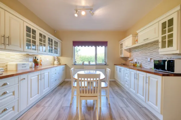 Photo of Forest View, Ballymacwilliam, Carrickglass, Co. Longford, N39P267