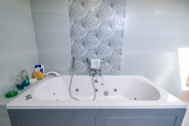 Photo of Forest View, Ballymacwilliam, Carrickglass, Co. Longford, N39P267