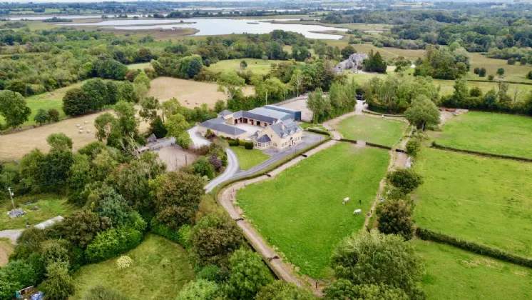 Photo of Creaghduff Stables, Coosan, Athlone, Co Westmeath, N37 K3E3