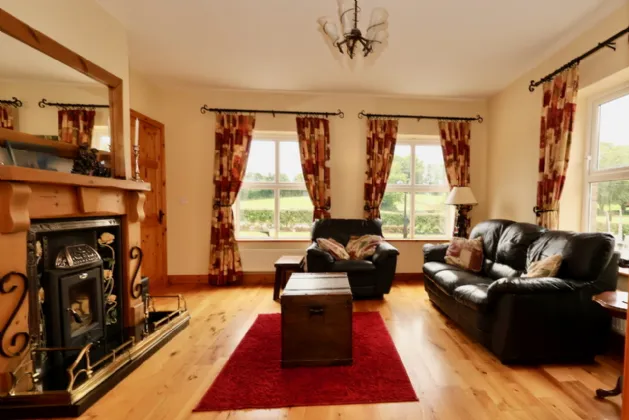 Photo of Creaghduff Stables, Coosan, Athlone, Co Westmeath, N37 K3E3