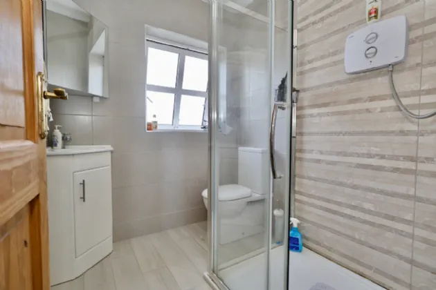 Photo of The Pigeons, Athlone, Co. Westmeath, N37 A627