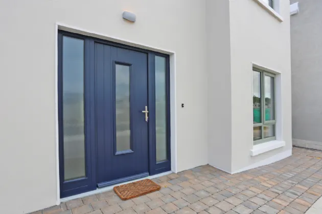 Photo of 2 Barnakyle Gardens, Patrickswell, Limerick, V9400N2