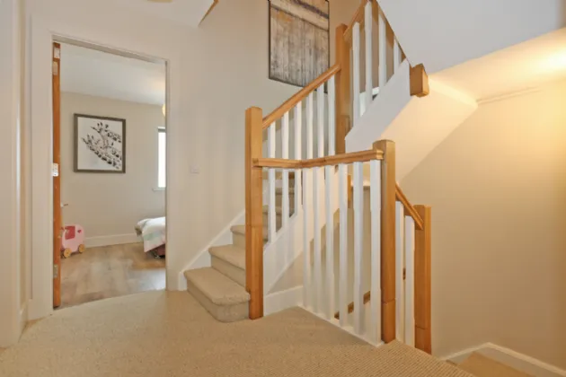 Photo of 2 Barnakyle Gardens, Patrickswell, Limerick, V9400N2