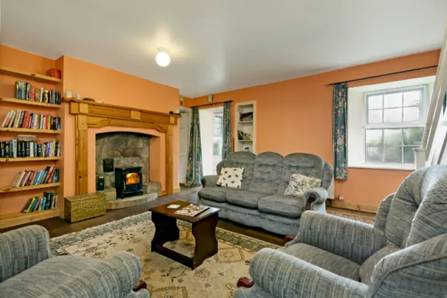 Photo of Ballinaraw House, Ballynaraw South, Bunnanaddan, Co. Sligo, F56FK00