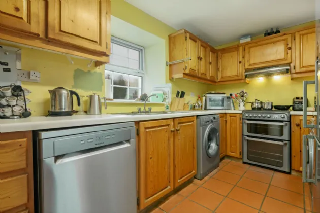 Photo of Ballinaraw House, Ballynaraw South, Bunnanaddan, Co. Sligo, F56FK00