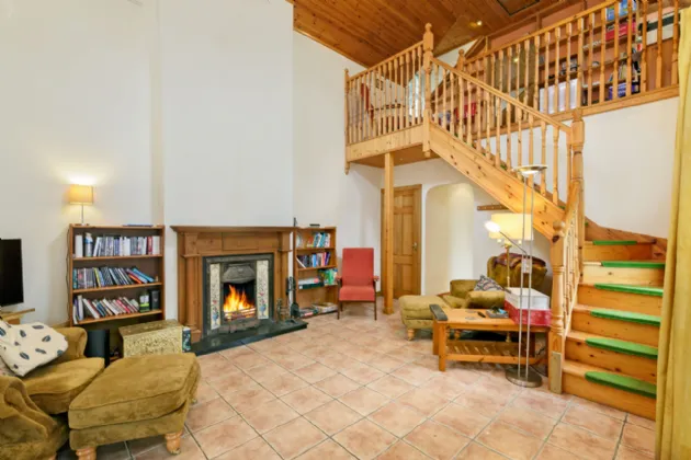 Photo of Ballinaraw House, Ballynaraw South, Bunnanaddan, Co. Sligo, F56FK00