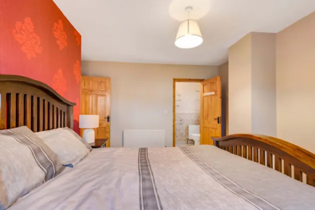 Photo of 2 Ashbrooke Manor, Moynehall, Cavan, H12C796