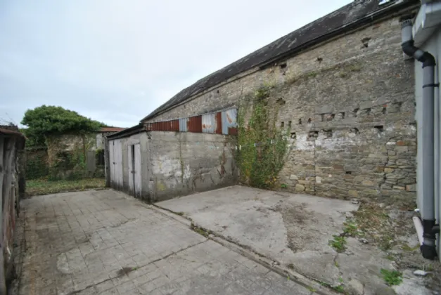 Photo of Rosemary Street, Roscrea, Co. Tipperary, E53 AE28