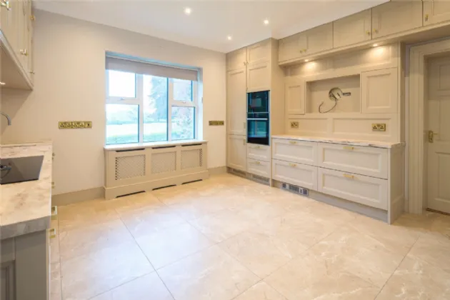 Photo of Ardlaois, Seafield Road / Rock Road, Blackrock, Co. Louth, A91P237