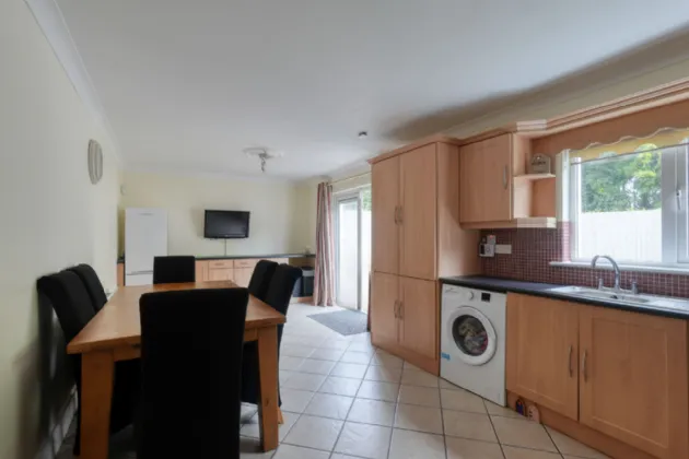 Photo of 131 The Hermitage, Portlaoise, Co. Laois, R32 NYR2