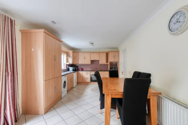 Photo of 131 The Hermitage, Portlaoise, Co. Laois, R32 NYR2