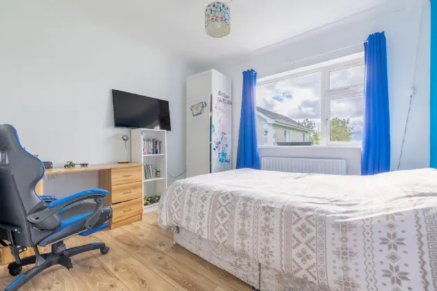 Photo of Aint, Knockane, Ballylooby, Cahir, Co. Tipperary, E21 NY58