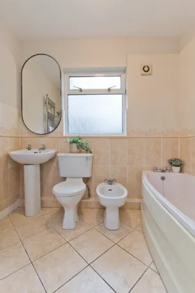 Photo of 8 Fairways, Rathfarnham, Dublin 14, D14 AX86