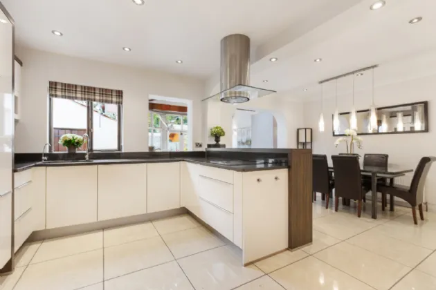 Photo of 15 Tudor Lawns, Foxrock, Dublin 18, D18 A6Y5