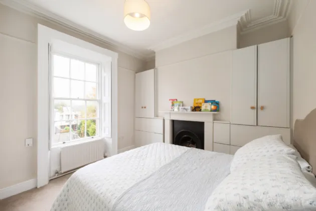 Photo of 3 Wellington Place, Ballsbridge, Dublin 4, D04 E7Y8