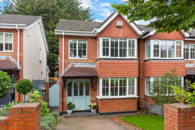 Photo of 40 Springvale, Edmondstown Road, Rathfarnham, Dublin 16, D16 P9Y8