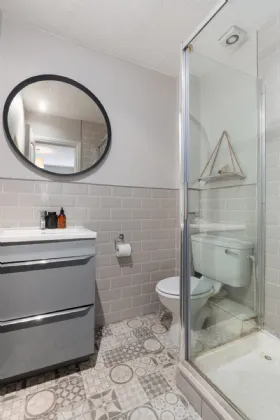 Photo of 40 Springvale, Edmondstown Road, Rathfarnham, Dublin 16, D16 P9Y8