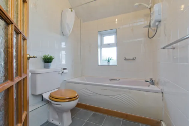 Photo of 65 Galtymore Road, Drimnagh, Dublin 12, D12 ET6D