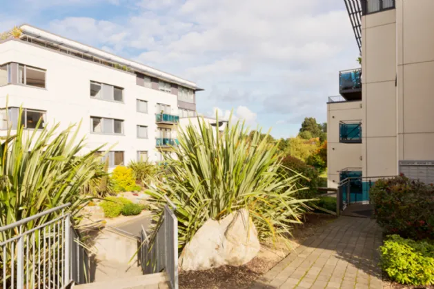 Photo of 8 Rochfort House, Brennanstown, Cabinteely, Dublin 18, D18 E002