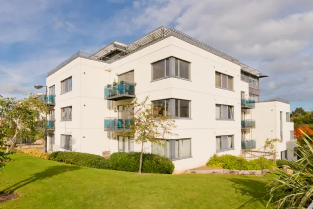 Photo of 8 Rochfort House, Brennanstown, Cabinteely, Dublin 18, D18 E002