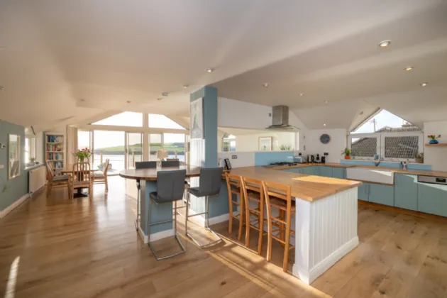 Photo of Whistler, Coast Road, Fountainstown, Crosshaven, Co.Cork, P43K300