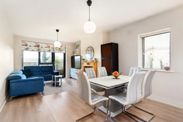 Photo of Apartment, 120 East Courtyard, Tullyvale, Cabinteely, D18YY31