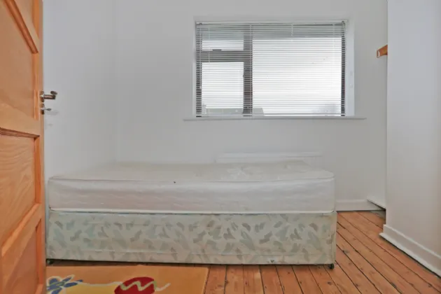 Photo of 30 Cronan Grove, Shannon, Clare, V14 RD98