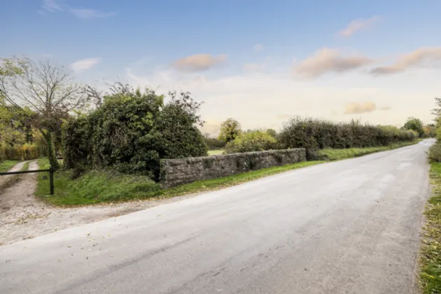 Photo of Cockles Bridge, Baldwinstown Cross, Garristown, DUBLIN