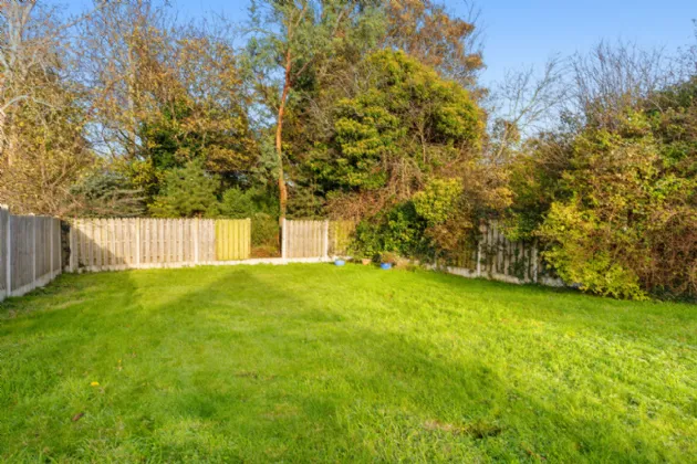 Photo of 26 Glenamuck Cottages, Carrickmines, Dublin 18, D18 Y5C6